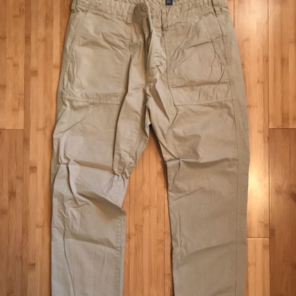 Lightweight, modern, work wear style pants.